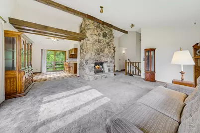 3755  Kettle View Dr, Hartford, WI 53086 - Photo 11