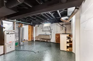 3420 S 81st St, Milwaukee, WI 53219 - Photo 23