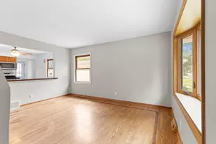 3420 S 81st St, Milwaukee, WI 53219 - Photo 9