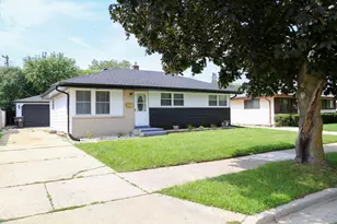 2702 Loraine Ave, Racine, WI 53404 - Photo 1