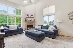 3610 Oak Valley Ln, Waukesha, WI 53188 - Photo 5