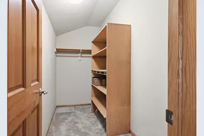 3610  Oak Valley Ln, Waukesha, WI 53188 - Photo 23