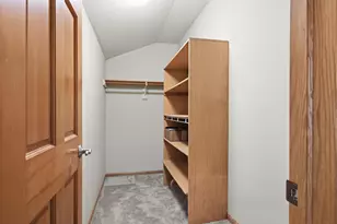 3610 Oak Valley Ln, Waukesha, WI 53188 - Photo 23