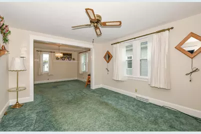1247  Illinois St, Racine, WI 53405 - Photo 5