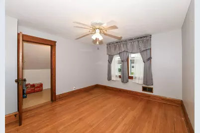 1247  Illinois St, Racine, WI 53405 - Photo 23