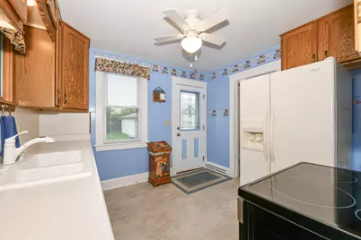 1247  Illinois St, Racine, WI 53405 - Photo 13
