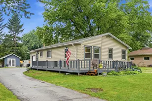 283 N Fairview Ave, North Prairie, WI 53153 - Photo 1
