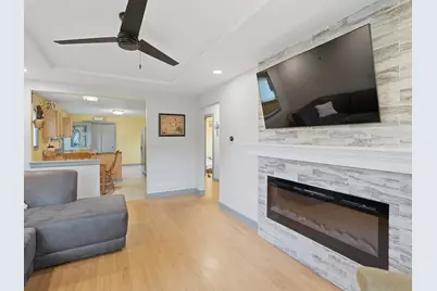 283 N Fairview Ave, North Prairie, WI 53153 - Photo 5