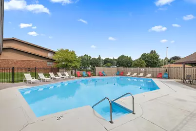 4035 S 84th St #1, Greenfield, WI 53228 - Photo 17