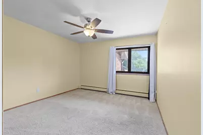 4035 S 84th St #1, Greenfield, WI 53228 - Photo 13