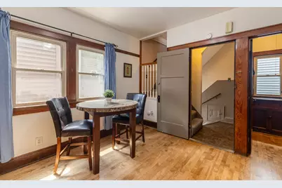 1811 N Astor St, Milwaukee, WI 53202 - Photo 11