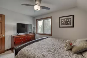 8424 S 68th St, Franklin, WI 53132 - Photo 31