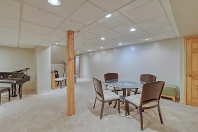 8424 S 68th St, Franklin, WI 53132 - Photo 35
