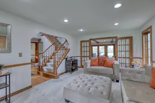 8424 S 68th St, Franklin, WI 53132 - Photo 15