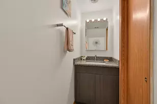 12975 N Colony Dr, Mequon, WI 53097 - Photo 15