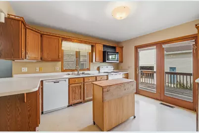351 E Rhine St, Elkhart Lake, WI 53020 - Photo 3