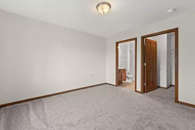 2820  21st St #8, Kenosha, WI 53140 - Photo 9
