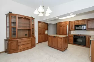 2885 S 126th St, New Berlin, WI 53151 - Photo 15