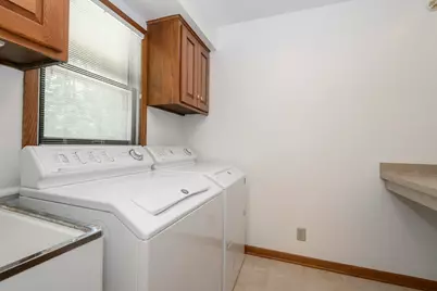 2885 S 126th St, New Berlin, WI 53151 - Photo 11