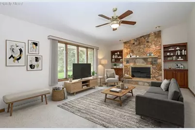2885 S 126th St, New Berlin, WI 53151 - Photo 9