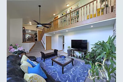 9201 W County Line Rd, Milwaukee, WI 53224 - Photo 15
