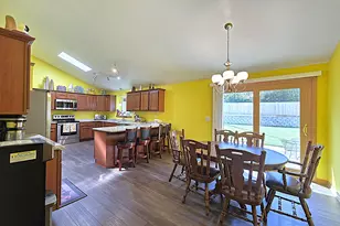 9201 W County Line Rd, Milwaukee, WI 53224 - Photo 9