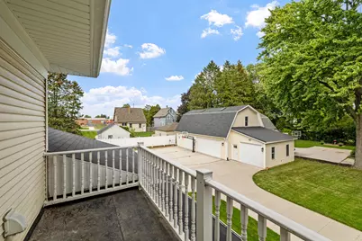40 W Van Altena Ave, Cedar Grove, WI 53013 - Photo 33