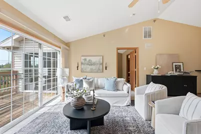 17741 W Jacobs Dr, New Berlin, WI 53146 - Photo 5