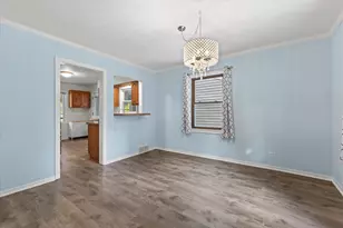 W236N6530 Hillview Dr, Sussex, WI 53089 - Photo 7
