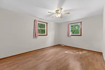 W236N6530  Hillview Dr, Sussex, WI 53089 - Photo 23
