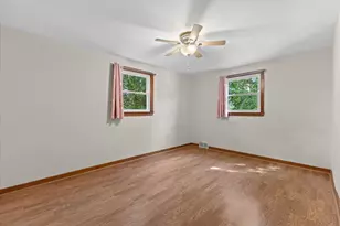 W236N6530 Hillview Dr, Sussex, WI 53089 - Photo 23