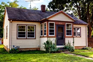 604 E Racine St, Jefferson, WI 53549 - Photo 1