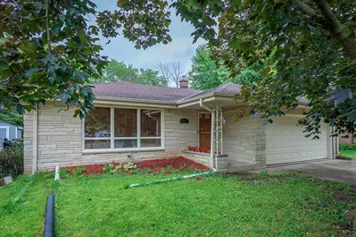 4212 N 95th St, Wauwatosa, WI 53222 - Photo 1