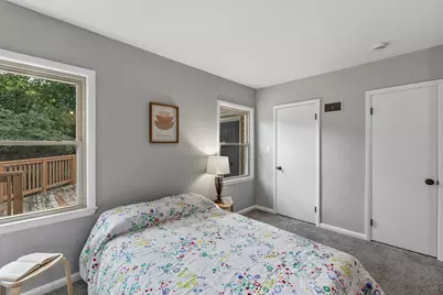 4418 W Mequon Rd, Mequon, WI 53092 - Photo 25