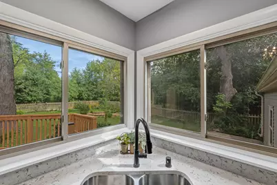 4418 W Mequon Rd, Mequon, WI 53092 - Photo 9
