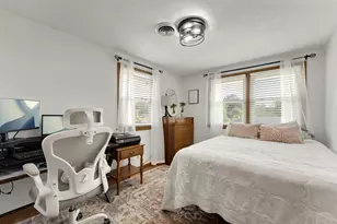 1090 W La Salle Ave, Glendale, WI 53209 - Photo 13