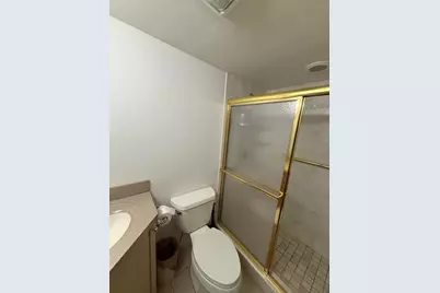 2220 W Good Hope Rd #21, Glendale, WI 53209 - Photo 13