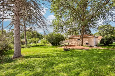 1011 W Silver Spring Dr, Milwaukee, WI 53209 - Photo 27