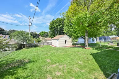2849 N 89th St, Milwaukee, WI 53222 - Photo 29