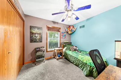 504  Ryan Ave, Racine, WI 53105 - Photo 17
