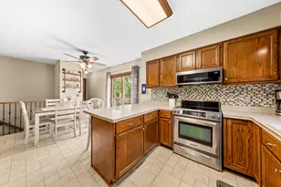 504 Ryan Ave, Racine, WI 53105 - Photo 13