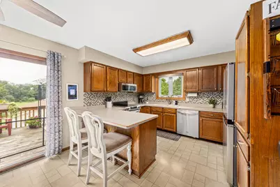 504  Ryan Ave, Racine, WI 53105 - Photo 11