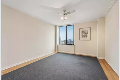 929 N Astor St #2305, Milwaukee, WI 53202 - Photo 17