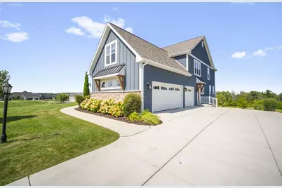 N41W23622  Century Farm Rd, Pewaukee, WI 53072 - Photo 5
