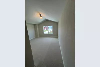 N56W20719  Muirfield Dr, Menomonee Falls, WI 53051 - Photo 31