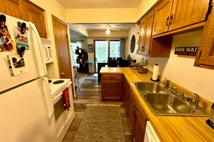 300 Foxwood Dr, Racine, WI 53185 - Photo 7
