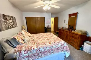 300 Foxwood Dr, Racine, WI 53185 - Photo 11