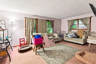 3121  Windsor Ln, Janesville, WI 53546 - Photo 5