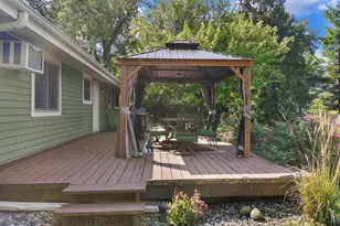 N1549 Bluebird Dr, Linn, WI 53147 - Photo 21