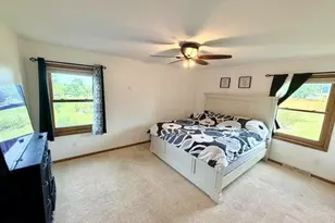W146N10907 Heritage Pkwy, Germantown, WI 53022 - Photo 23